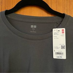 NWT Grey Uniqlo Large Tee